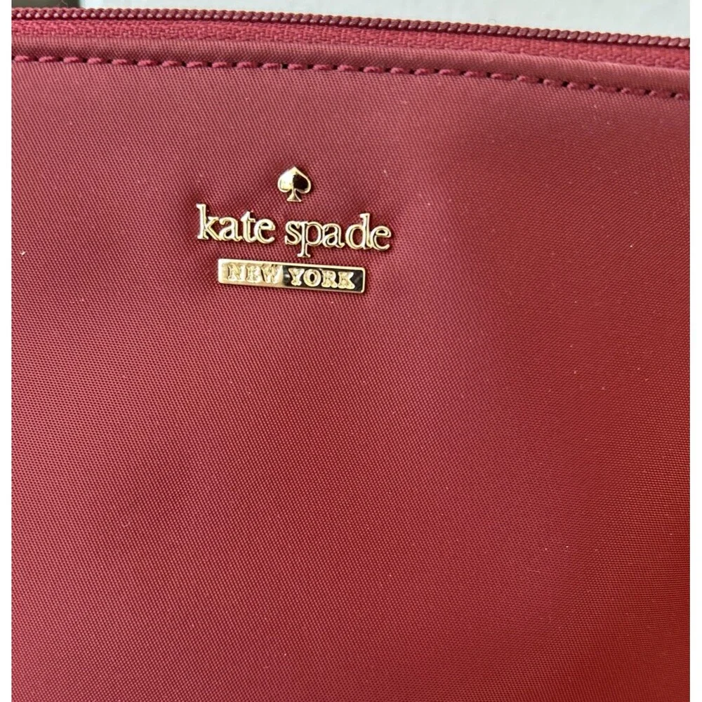 Kate Spade Briley Nylon Top Zip Medium Makeup Travel Bag Dark Currant NEW